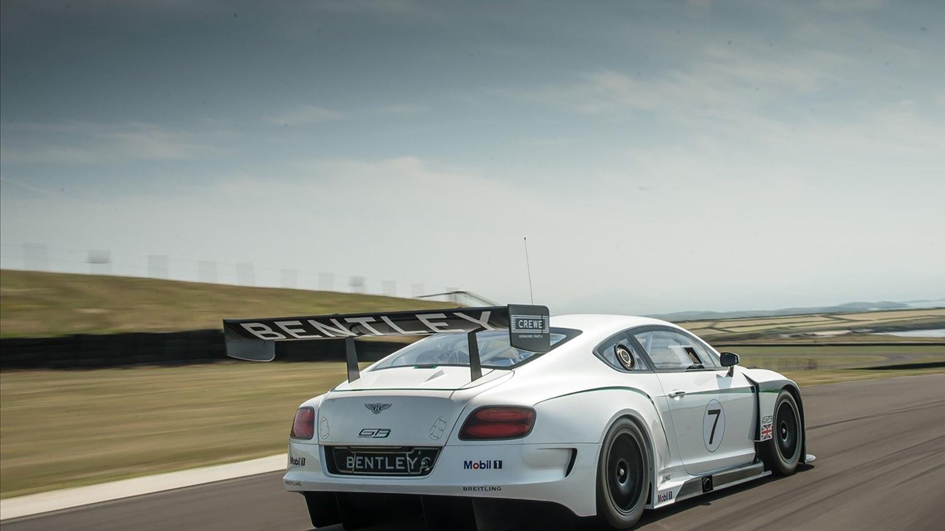 秩序崩塌的红与绿，马丁内利在阿坎迪平原的加时赛接管世界排名之战