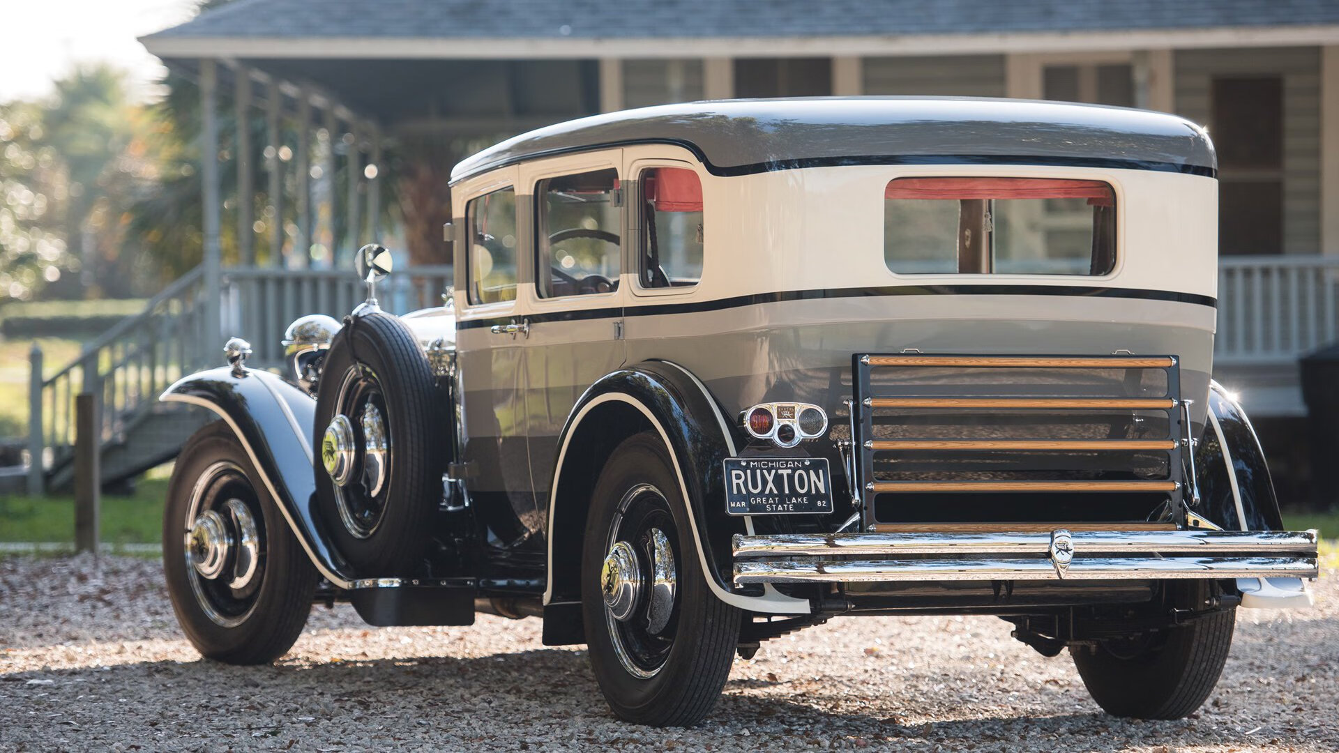 当东方巨龙吞噬绿衫军，深圳绝地逆转，欧文赛后满分引发全球篮球界灵魂拷问